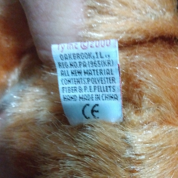 Ty Classic Retired Skootch the Bear with the multicolored nose - Picture 7 of 9